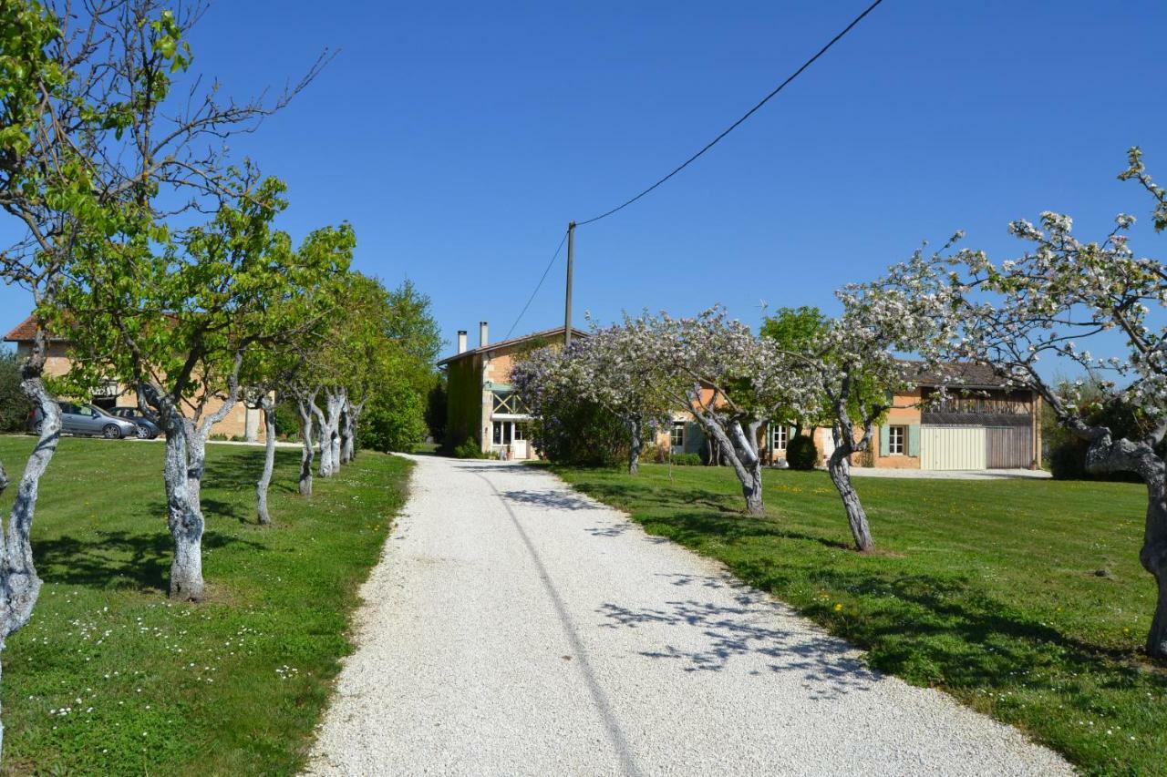 فيلا Sainte-Foy-la-Longueفي Ferme De Mouline المظهر الخارجي الصورة